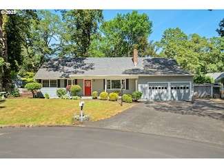 16390 SE Hillside Ln, Milwaukie, OR 97267