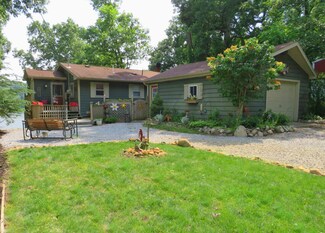 14855 Hideaway Dr, Vandalia, MI 49095