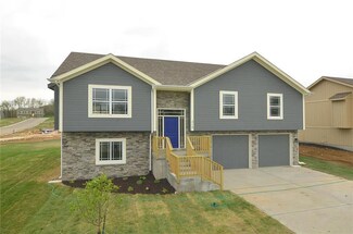 315 Fairview Cir, Platte City, MO 64079
