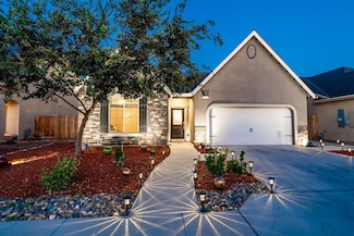 3346 N Shelly Ave, Fresno, CA 93727