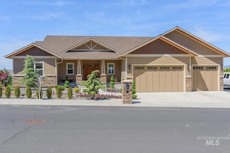 3962 Foothill Dr, Lewiston, ID 83501