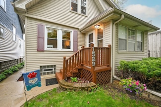 1529 S 81st St, Milwaukee, WI 53214