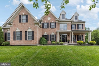 13 Buckwalter Cir, Royersford, PA 19468