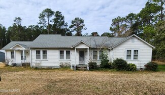 2477 U S 70, Beaufort, NC 28516