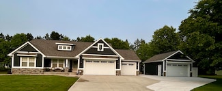 1749 Fairview Dr, Allegan, MI 49010