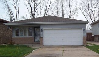 13911 S Manistee Ave, Chicago, IL 60633