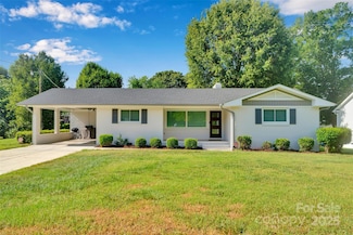 1004 Heather Dr, Kannapolis, NC 28083