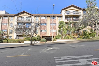 1735 N Fuller Ave Unit 119, Los Angeles, CA 90046