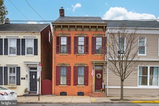 258 N 3rd St, Columbia, PA 17512