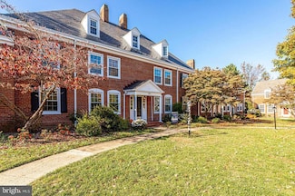 3522 S Utah St Unit B2, Arlington, VA 22206