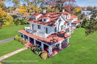 304 Lake Dr, Allenhurst, NJ 07711