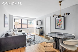 7 E 14th St Unit 429, New York, NY 10003