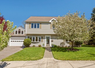 38 Edward Rd, West Newton, MA 02465