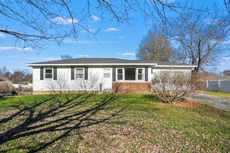 35520 Margurite Ln, Paw Paw, MI 49079