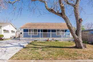 4738 Hakel Dr, Corpus Christi, TX 78415