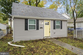 1649 Elkridge Dr, Edgewater, MD 21037