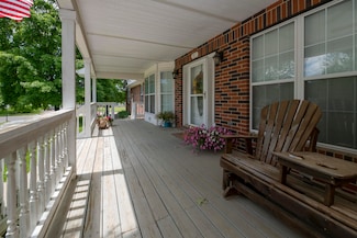 705 Redwood Dr, Ashland, MO 65010