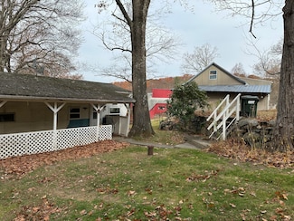 60 Cedar Mountain Rd, Thomaston, CT 06787