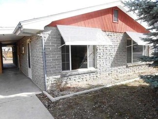 934 Idaho St, Gooding, ID 83330