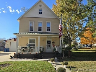 207 Franklin Ave, Eldon, MO 65026