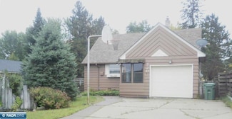 720 E 37th St, Hibbing, MN 55746