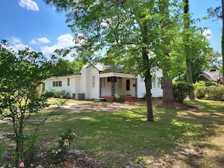 706 W 3rd Ave, Albany, GA 31701