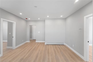 735 Broadway Unit 3R, Pawtucket, RI 02861