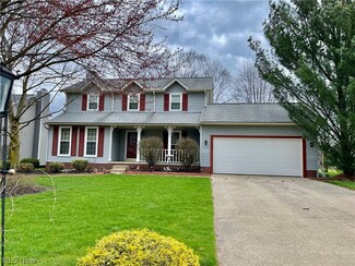 8383 Shorthorn Dr, Northfield, OH 44067