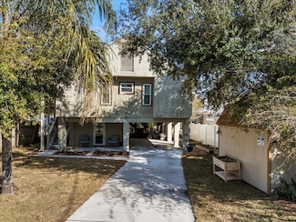 6291 Sebring St, Weeki Wachee, FL 34607