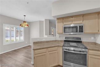 6480 Annie Oakley Dr Unit 112, Las Vegas, NV 89120