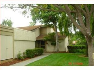 8404 Chenin Blanc Ln, San Jose, CA 95135