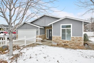 1201 W Cherry Ave, Selah, WA 98942
