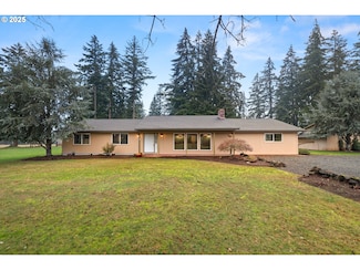 30497 S Grays Hill Rd, Colton, OR 97017