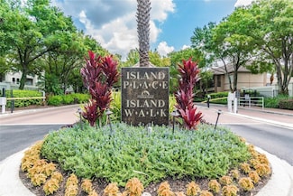628 Arbor Lake Ln, Tampa, FL 33602