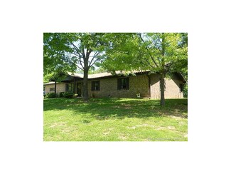 2366 N Satterfield Ln, Marengo, IN 47140