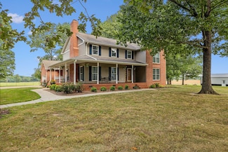 199 Peaceful Valley Rd, Portland, TN 37148
