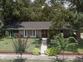 1112 Pascagoula St, Pascagoula, MS 39567
