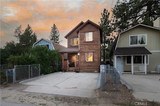 731 W Country Club Blvd, Big Bear City, CA 92314