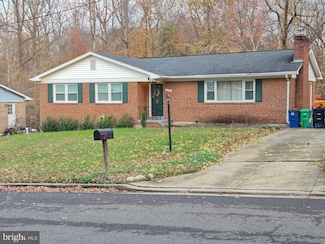 7015 Groveton Dr, Clinton, MD 20735