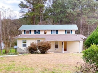4759 New Horizon Dr, Loganville, GA 30052