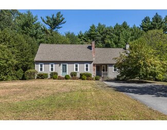 5 Redwood St, Townsend, MA 01469