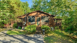 831 S New Era Rd, Sevierville, TN 37862
