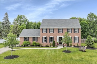 32304 Acacia Ct, Avon Lake, OH 44012