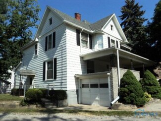 20 Main St, Leipsic, OH 45856