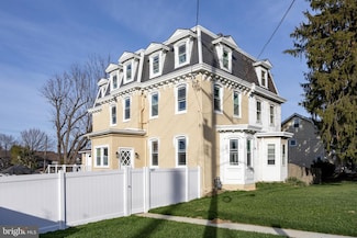 527 W Lancaster Ave, Downingtown, PA 19335
