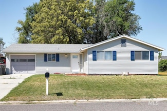 433 Mountain View Dr, Marsing, ID 83639