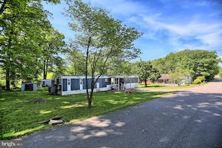 186 W Wiconisco St, Muir, PA 17957