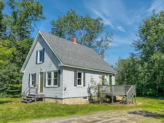 985 Main St, Wilton, ME 04294