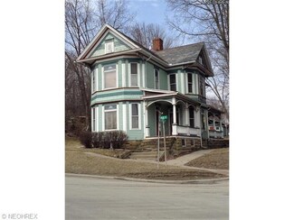 244 W Main St, Cumberland, OH 43732