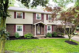 2553 Armstrong Dr, Wooster, OH 44691